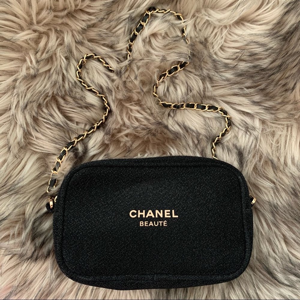 Chanel Shoulder Bag Clutch